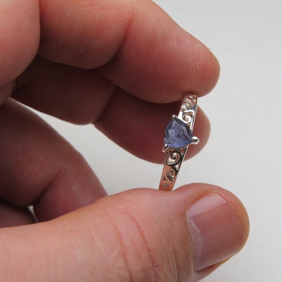 *925 Sterling Silver Genuine Tanzanite Ring - Picture 3 of 5